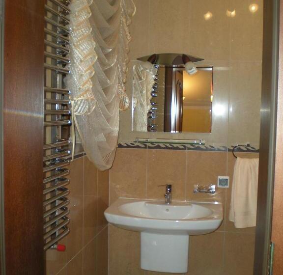 חדר סטנדרט טריפל חדר רחצה חיצוני, Willa Podgórska