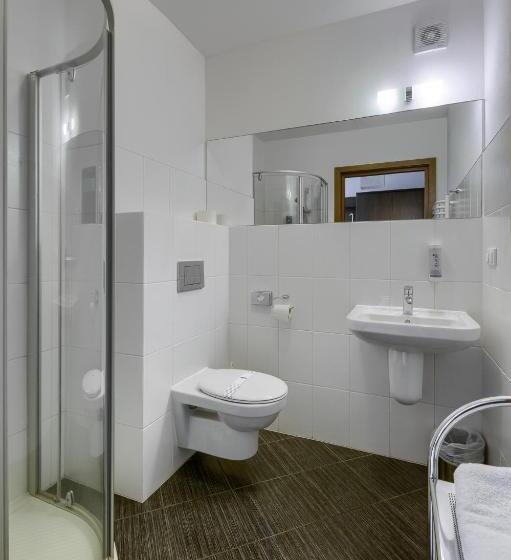 آپارتمان لوکس 1 خوابه, 4 Pory Roku & Spa