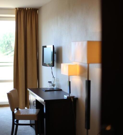 اتاق استاندارد, 4 Pory Roku & Spa