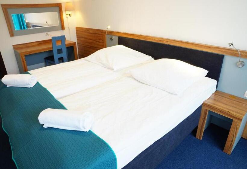 اتاق لوکس, Dom Wczasowy Jawor