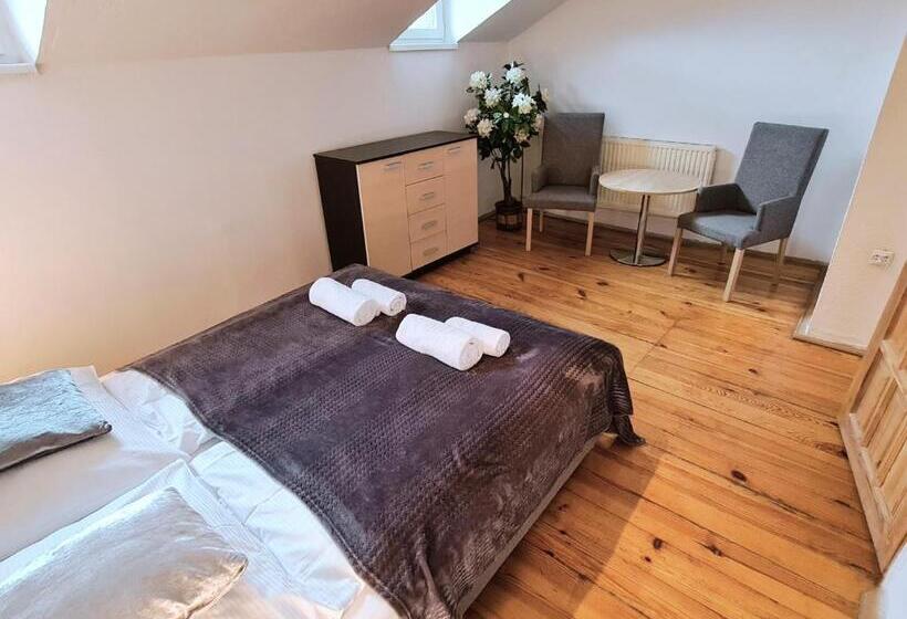 חדר סופריור, Halny Natura Tour