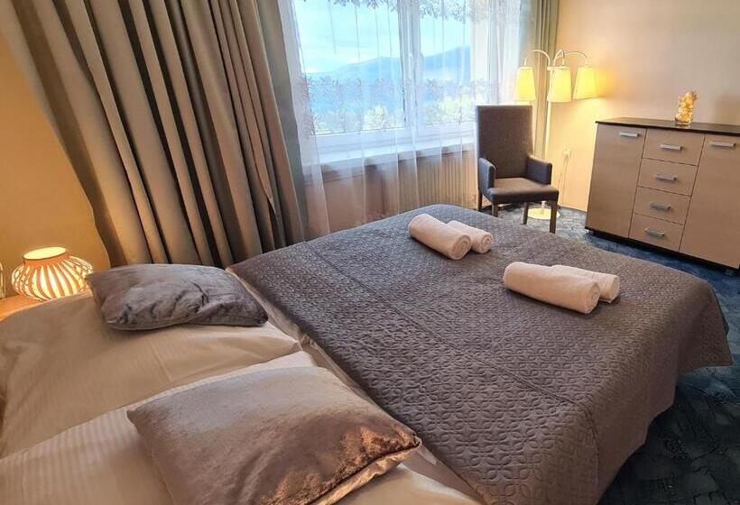 חדר סופריור, Halny Natura Tour