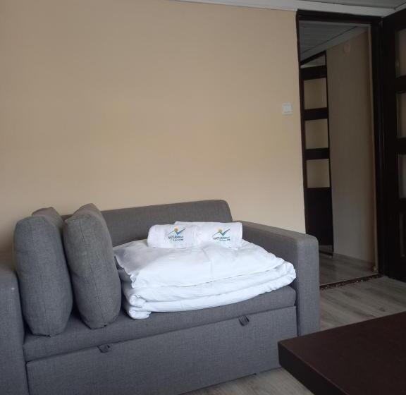 חדר סטנדרט לשלושה, Halny Natura Tour