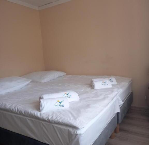 חדר בסיסי, Halny Natura Tour