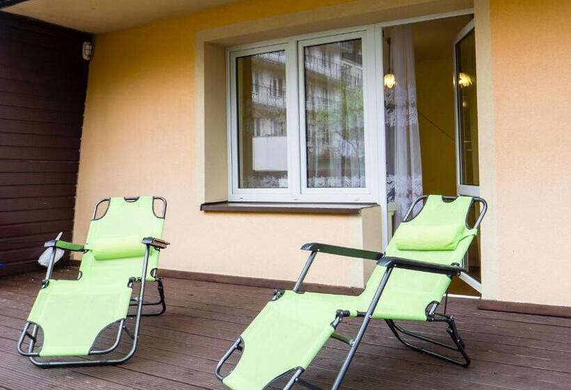 דירה בת חדר שינה 1 עם מרפסת, Halny Natura Tour