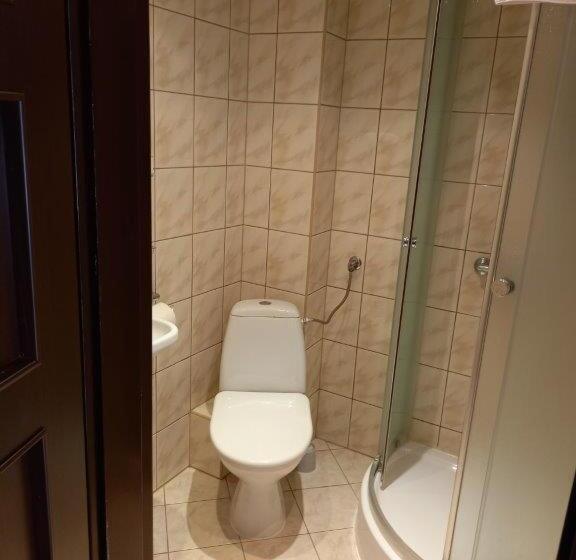 חדר בסיסי, Halny Natura Tour