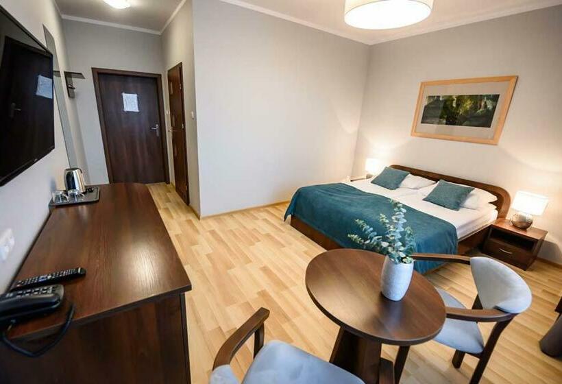 اتاق لوکس, Ośrodek Szkoleniowo Wypoczynkowy Galicya