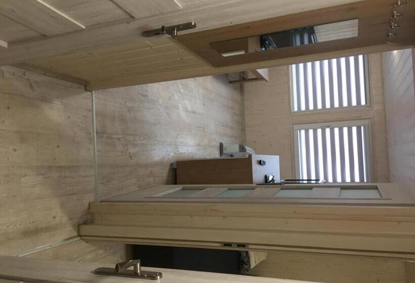 Шале 1 Спальня, Stanica Wodna