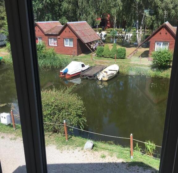 Дом 1 Спальня, Stanica Wodna