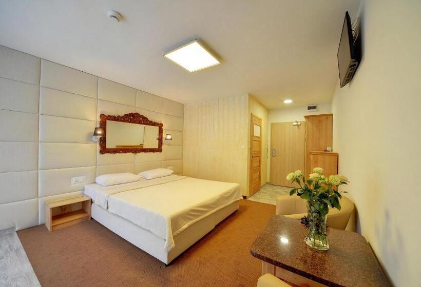 اتاق استاندارد, Willa Magnat