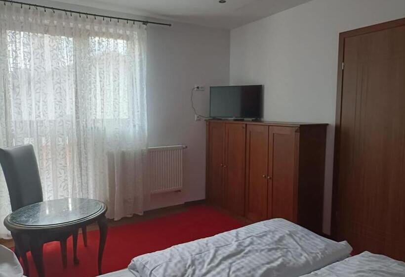 آپارتمان 1 خوابه, Willa Magnat