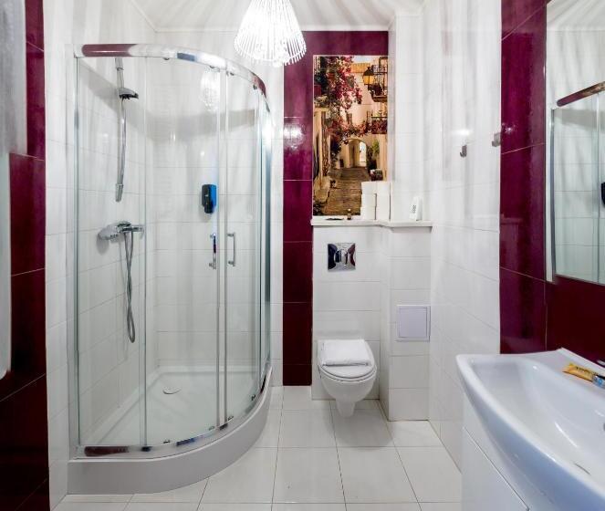 Номер Deluxe, Dworek Jabłonna