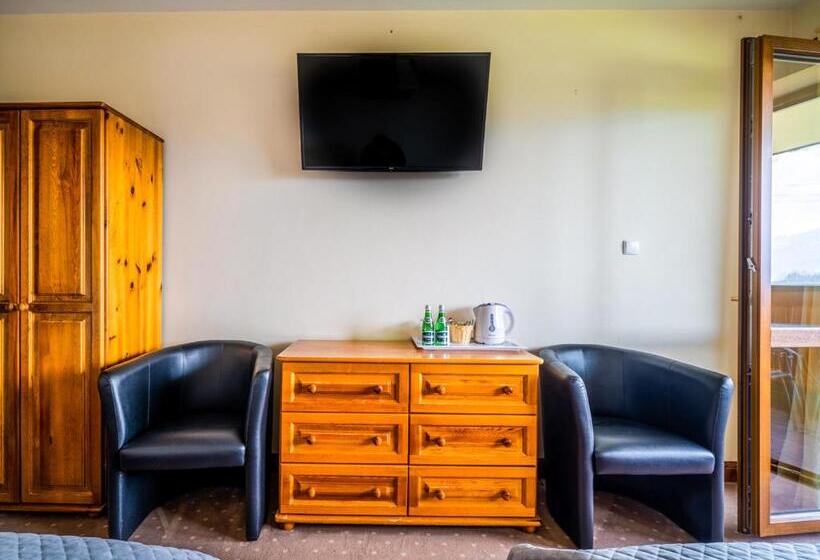 اتاق استاندارد با چشمانداز کوهستان, Willa Majerczyk