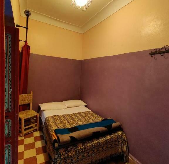 اتاق استاندارد با سرویس بهداشتی مشترک, Medina