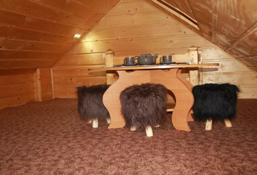 اتاق استاندارد سه نفره, Ranczo W Dolinie