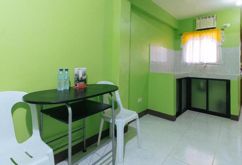 Номер Стандарт, Reddoorz Plus Near Municipality Of Luisiana Laguna