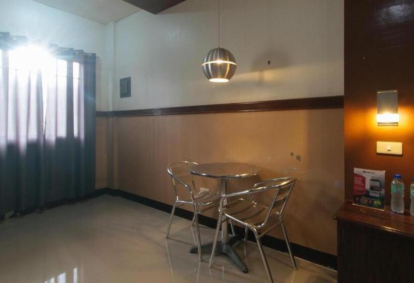 디럭스 룸, Reddoorz Plus Near Municipality Of Luisiana Laguna