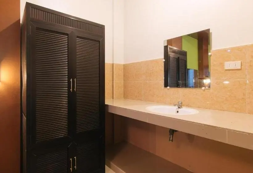 スイート（家族用）, Reddoorz Plus Near Municipality Of Luisiana Laguna