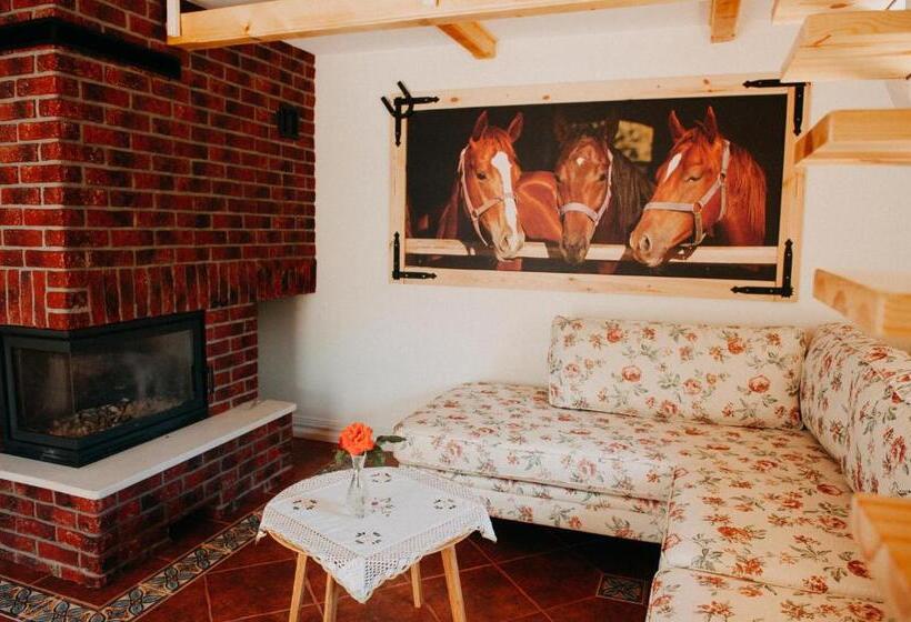 Апартаменты 1 Спальня, Stara Stajnia Azyl Tylko Dla Dorosłych