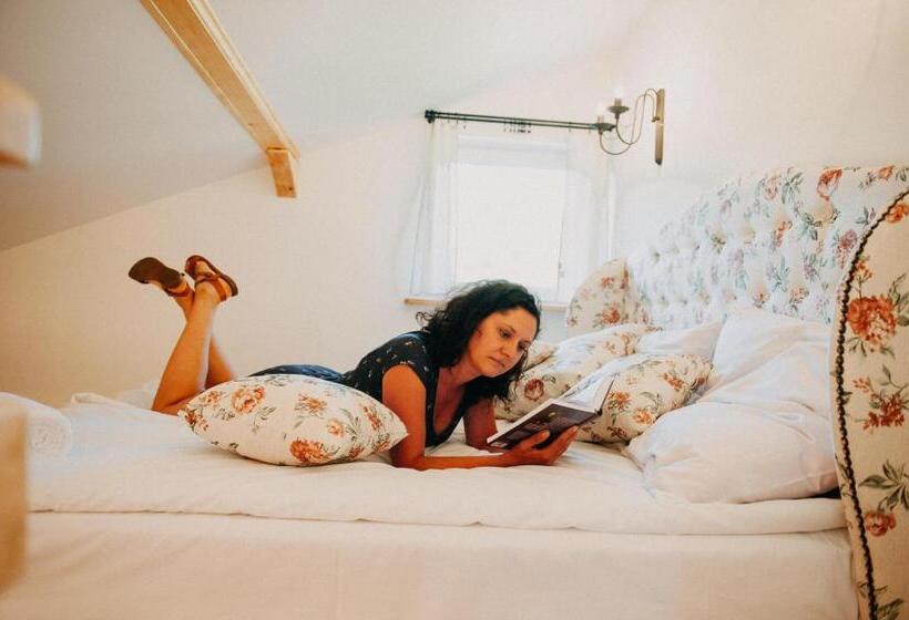 Апартаменты 1 Спальня, Stara Stajnia Azyl Tylko Dla Dorosłych