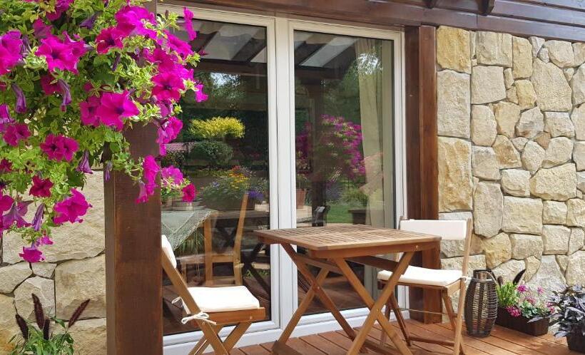 Апартаменты 1 Спальня, Stara Stajnia Azyl Tylko Dla Dorosłych