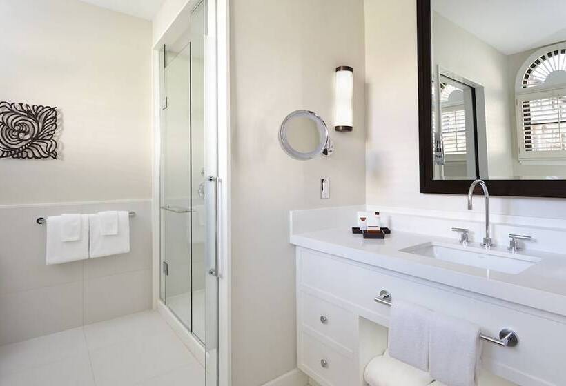 جناح غرفتين نوم, Cloister At The Boca Raton