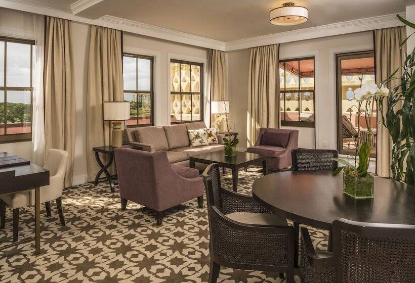 جناح 4 غرف نوم, Cloister At The Boca Raton