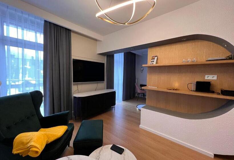 آپارتمان 1 خوابه با بالکن, Sanatorium Energetyk