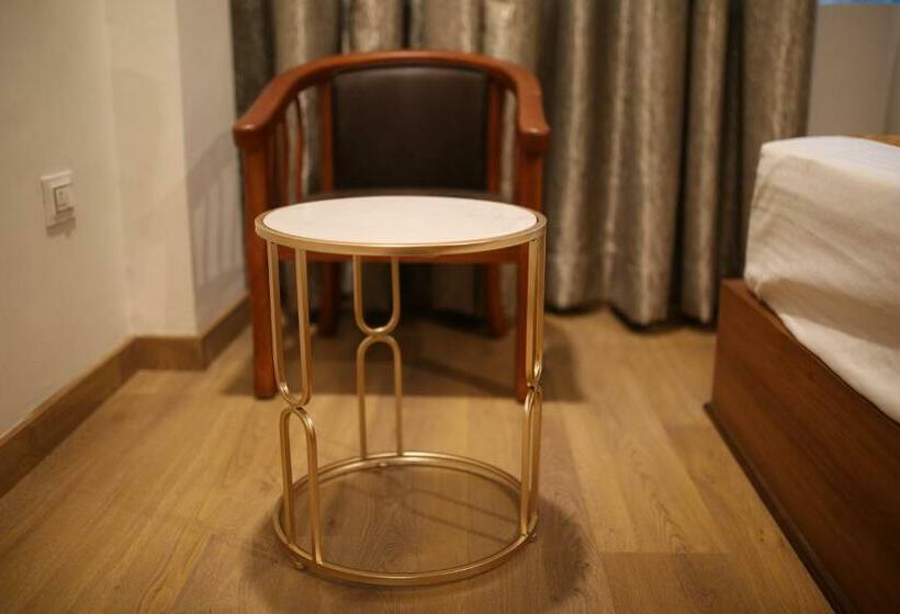 Deluxe Rum, Astro Marine Hospitality Pvt Ltd