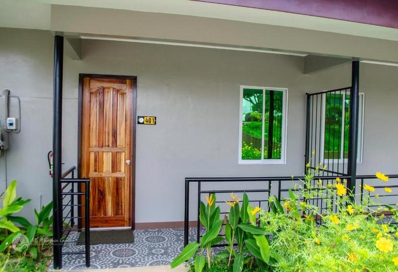 اتاق استاندارد سه نفره, Ms Mountain Cabin