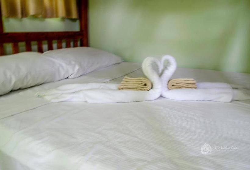 اتاق استاندارد سه نفره, Ms Mountain Cabin