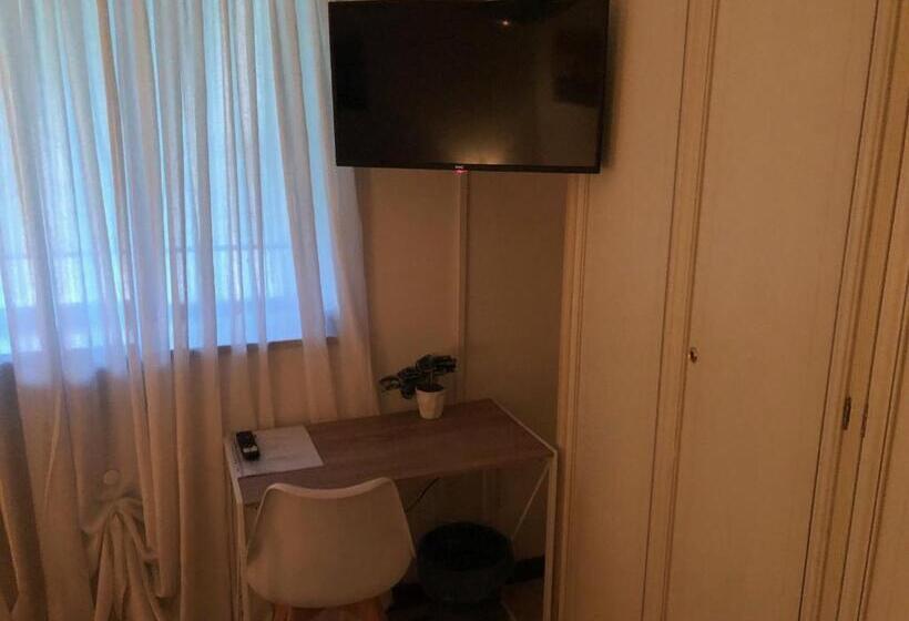 Standard room with outdoor bath, Casa Stella Malpensa