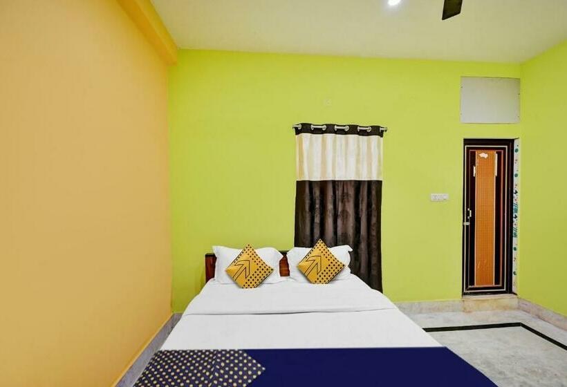 חדר קלאסי לשלושה, Spot On Hotel Shree Krishna