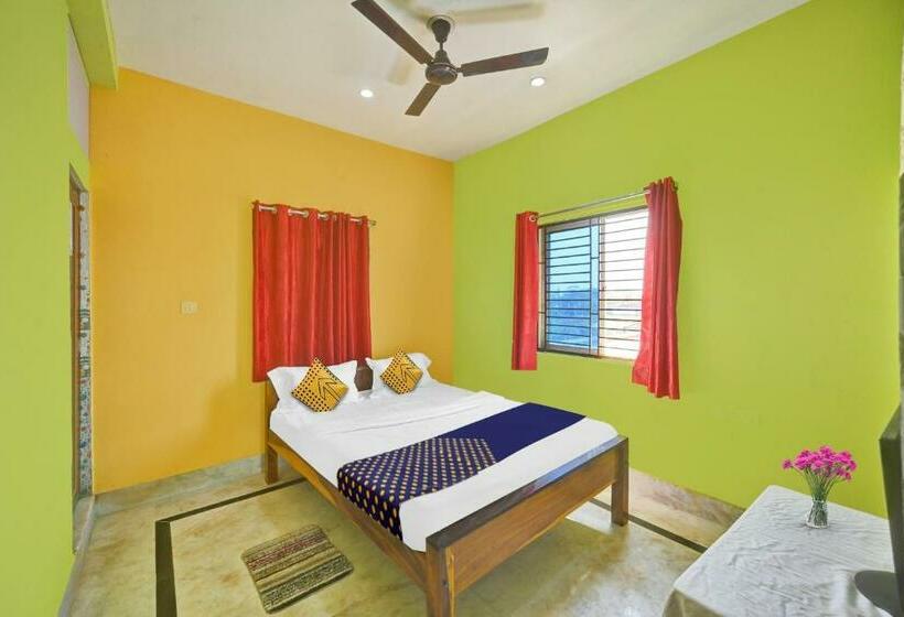 חדר קלאסי לשלושה, Spot On Hotel Shree Krishna