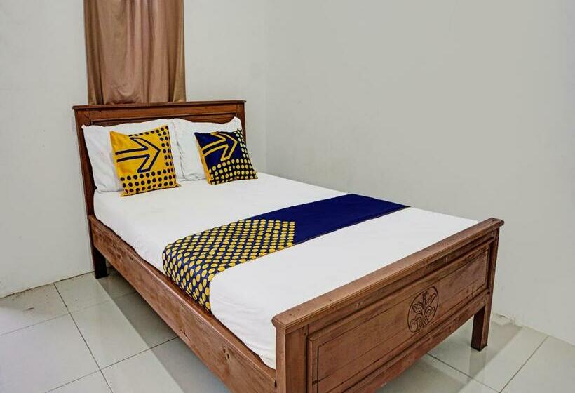 Номер Economy, Spot On 92183 Komang Resort Klayar