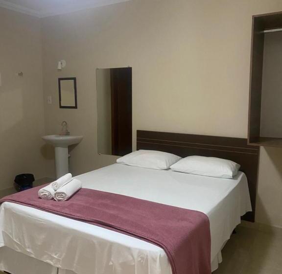 جناح, Pousada Cachoeira Do Sol