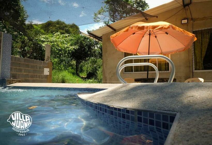 غرفة قياسية رباعية مطلة على الحديقة, Hospedaje Y Cabañas Villa Juana