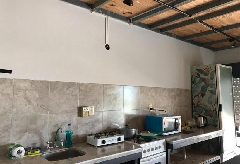 Economy Triple Room, Lapacho Hostel Salta Coliving