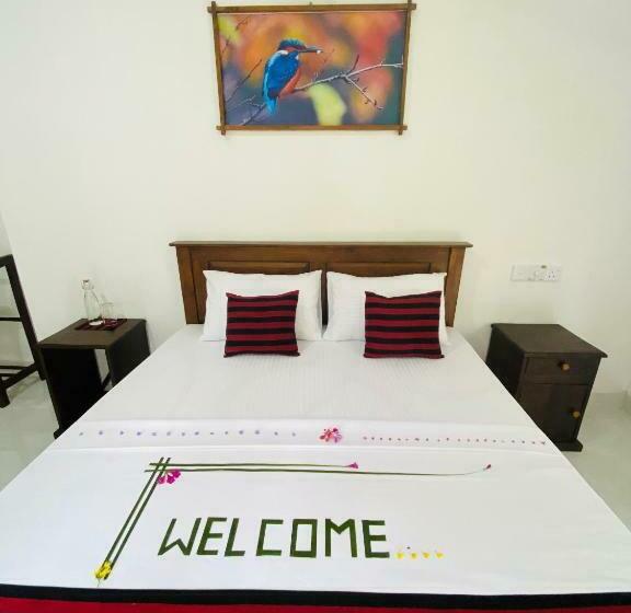 スタンダードルーム, The Hutt Habarana