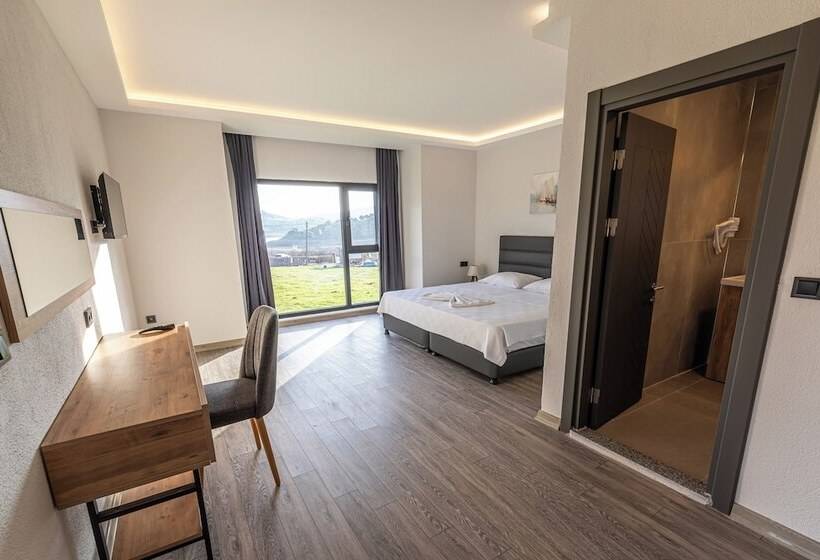 ガーデンビュースタンダードルーム, Tolstoy Un Bisikleti Otel