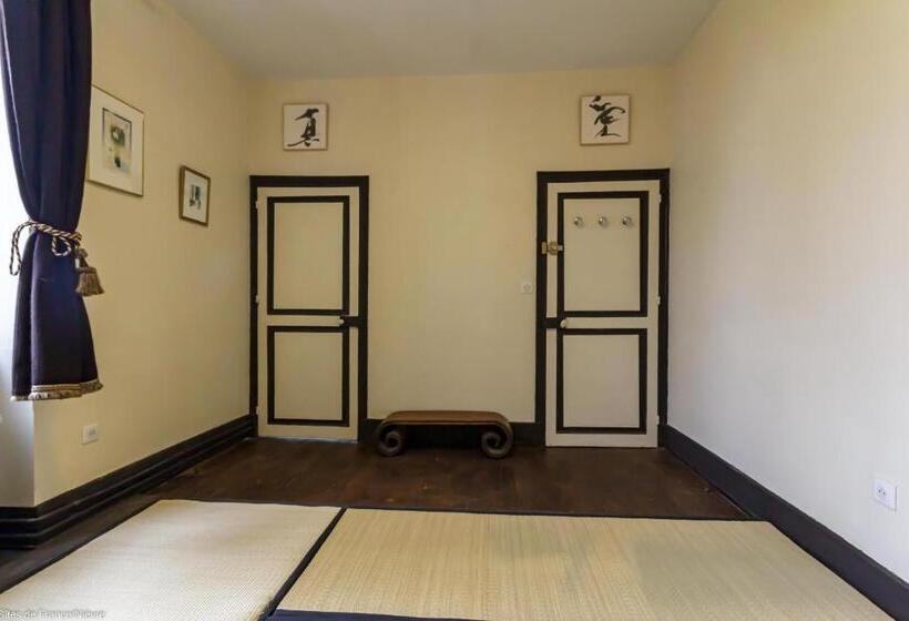 Номер Стандарт, Bonjour Guesthouse