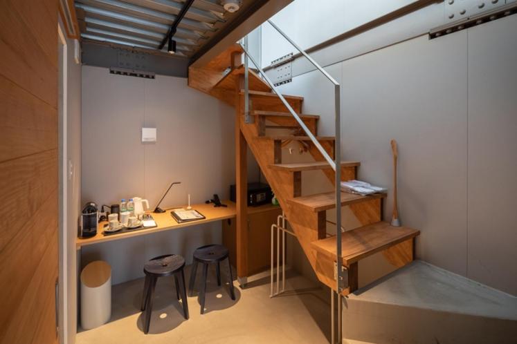 غرفة دوبلكس, Arita Huis