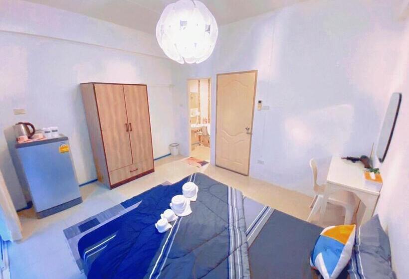 חדר סופריור, The Sunset Bangsaen