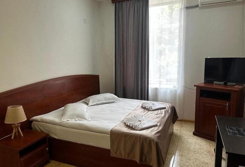 اتاق استاندارد, Sweet Home Hotel Meghri