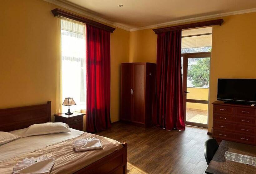 اتاق استاندارد, Sweet Home Hotel Meghri