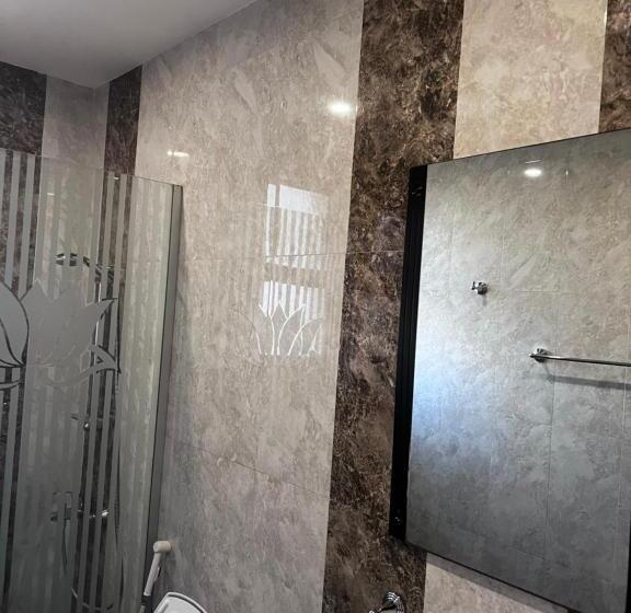 Suite, قصور الشرق للاجنحة الفندقية