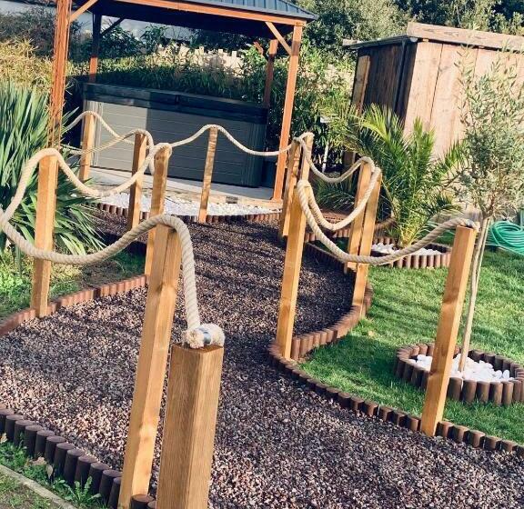 침실 1개 주택, Time Stops Here At Home