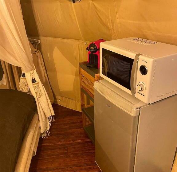 침실 1개 주택, Time Stops Here At Home