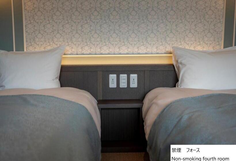 غرفة قياسية رباعية, La Vista Hakodate Bay Annex