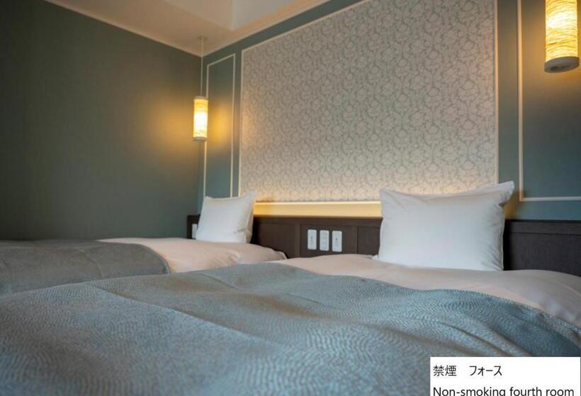 Четырехместный Номер Стандарт, La Vista Hakodate Bay Annex